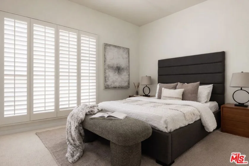 1430 S Bentley Avenue #402 photo 12