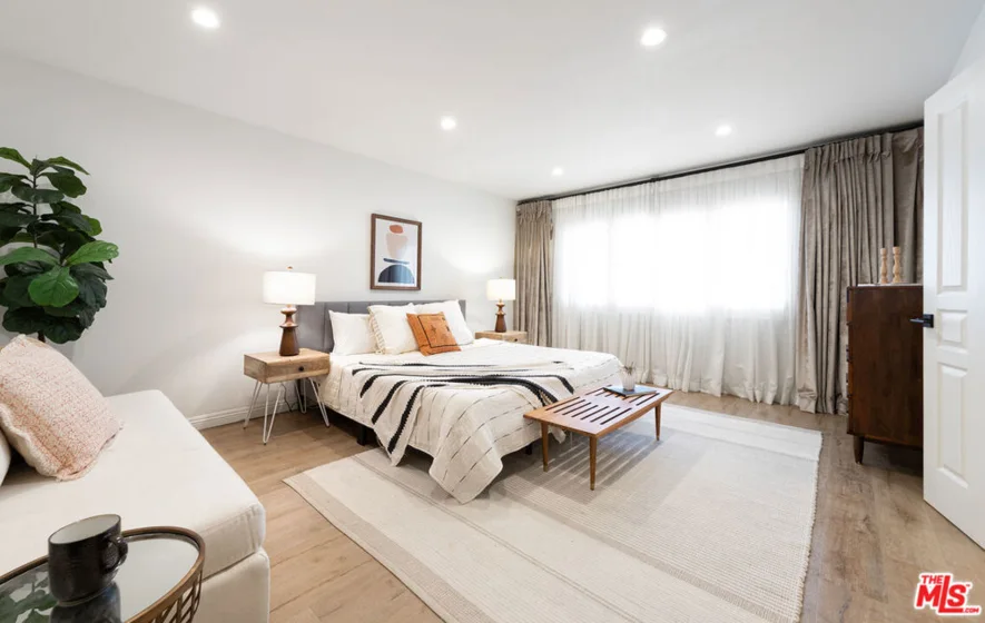 1920 Pandora Avenue #8 photo 21