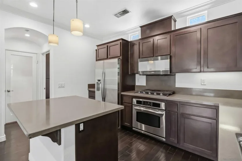 16918 Vasquez Way #73 photo 6