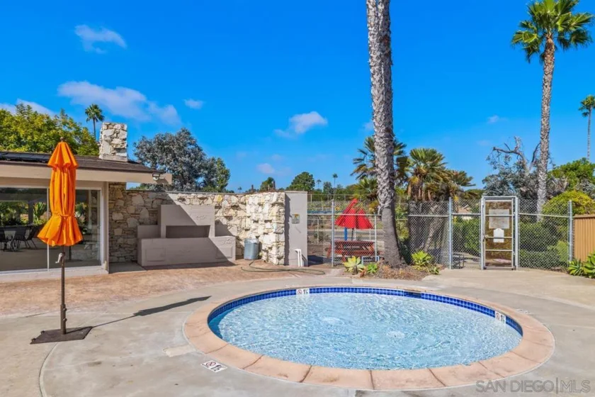 5710 Ferber Street photo 33