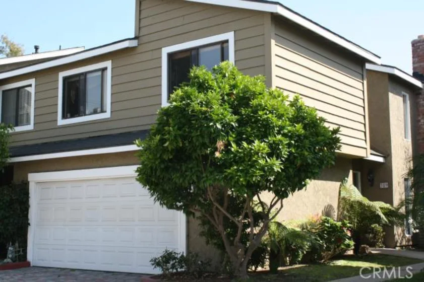 389 Sunrise Circle photo 1