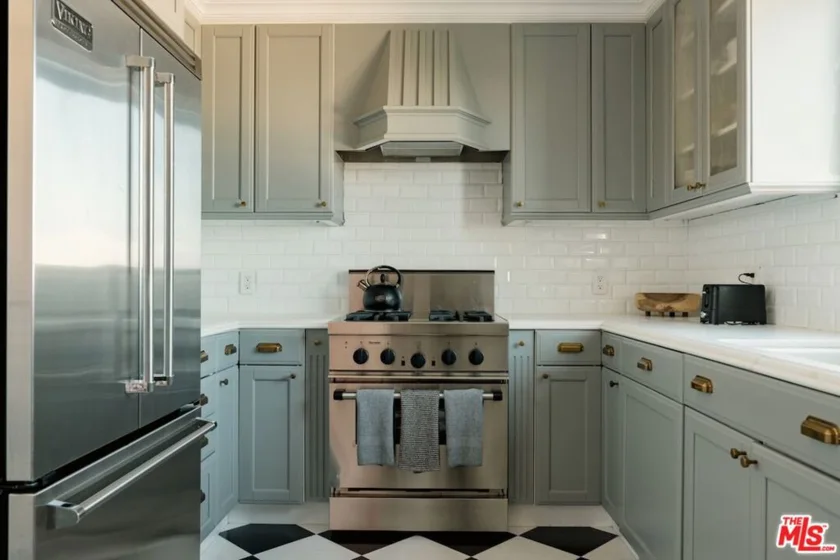 1424 N Crescent Heights Boulevard #54 photo 6