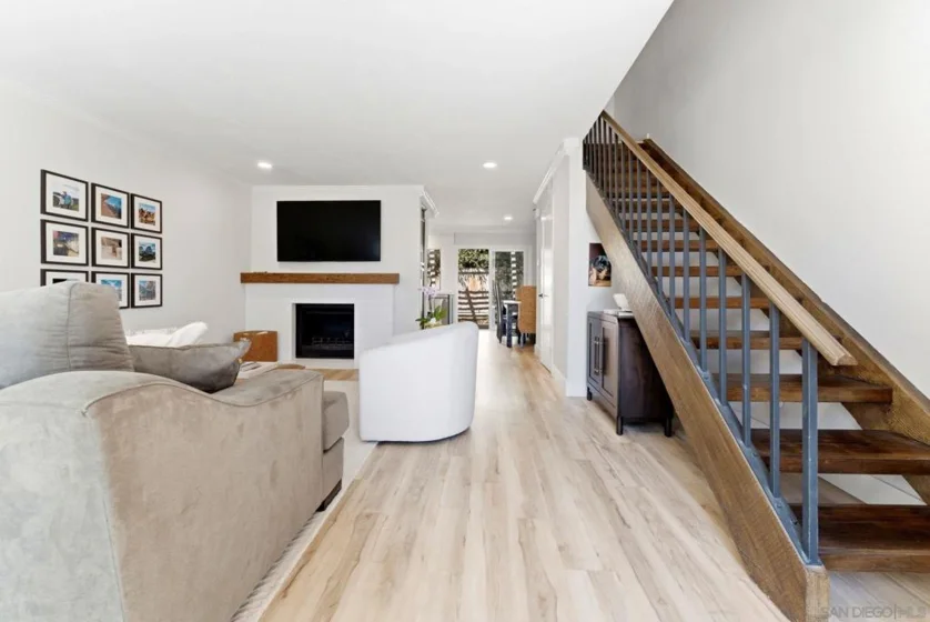 3593 Caminito Carmel Landing photo 13