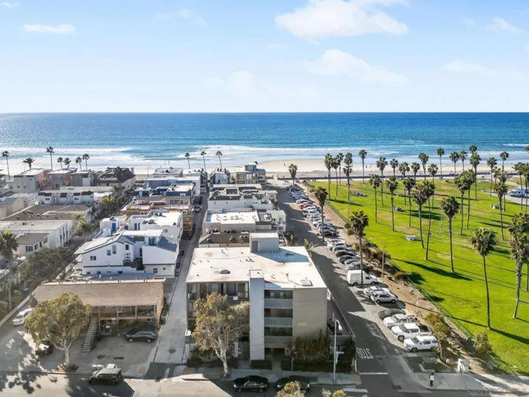 2990 Mission Boulevard #303 photo 1