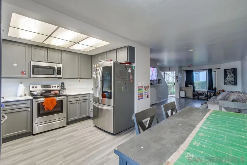 3433 Los Mochis Way photo 17