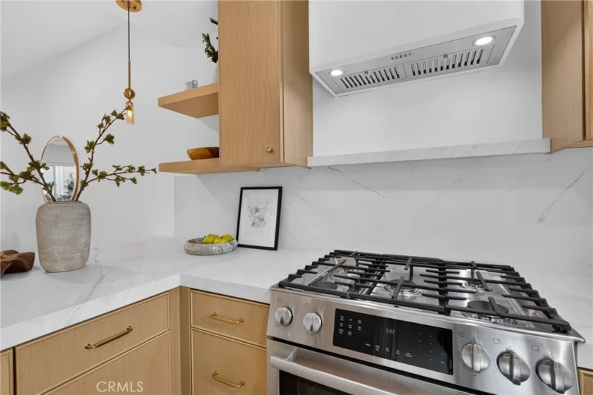938 18th Street #5 photo 3