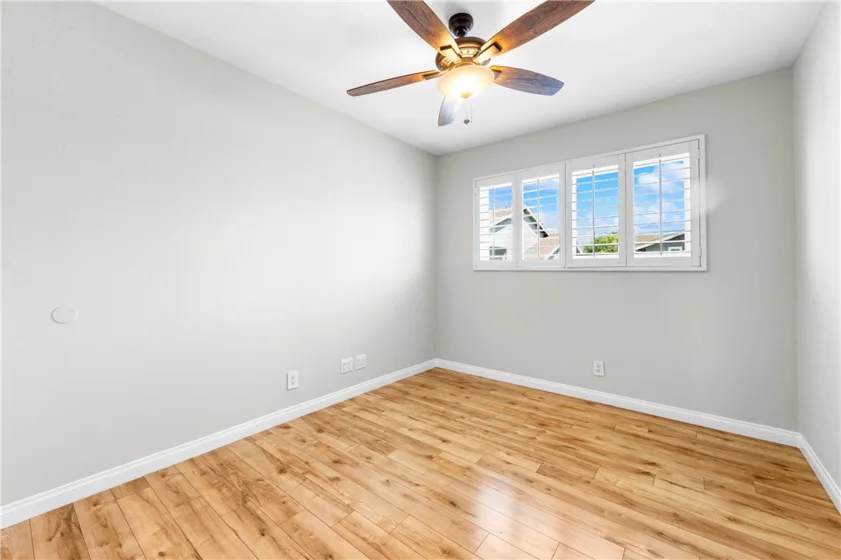 345 University #F6 photo 23