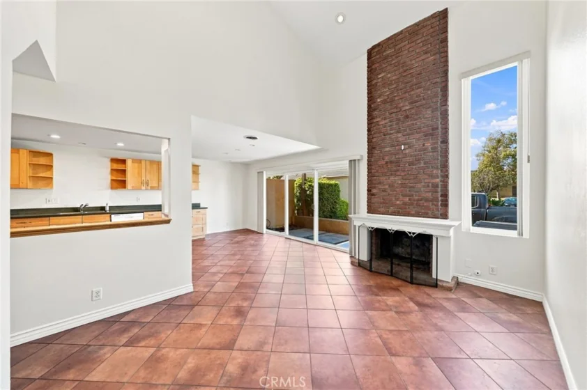 4725 Cardena photo 6