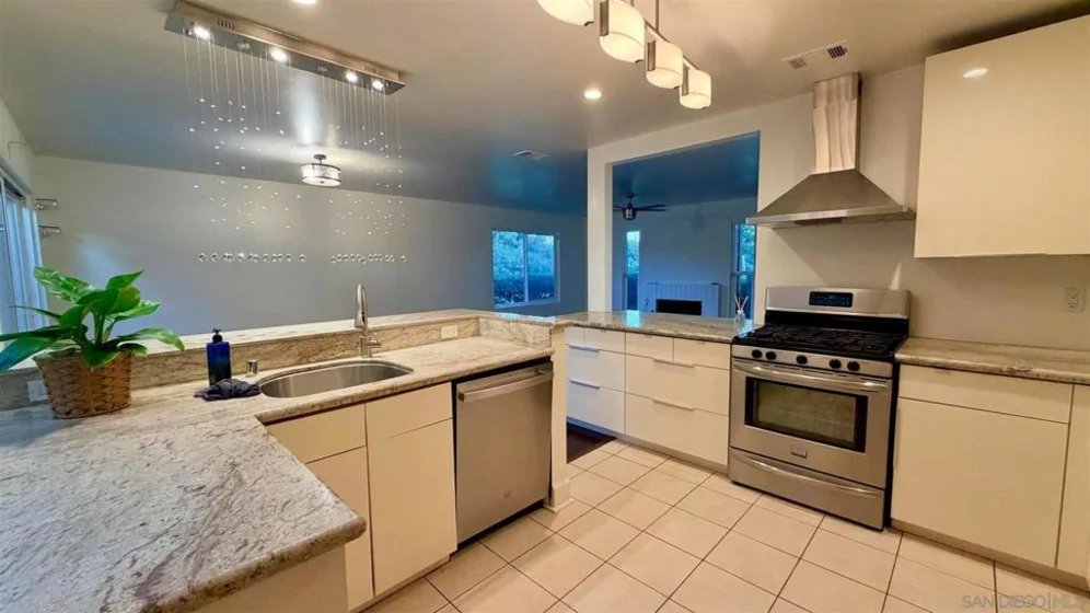 10559 Caminito Westchester photo 1