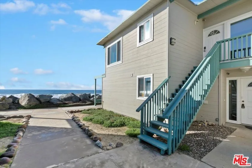 1610 Seacoast Drive #D photo 41