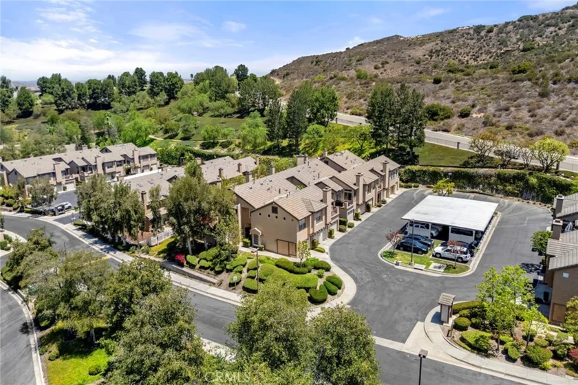 1382 S Country Glen Way photo 4