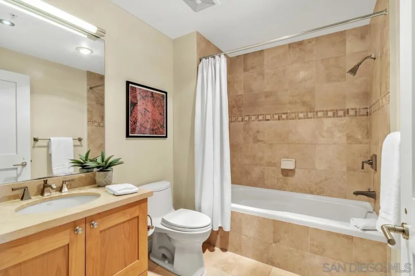 700 W E Street #1905 photo 10