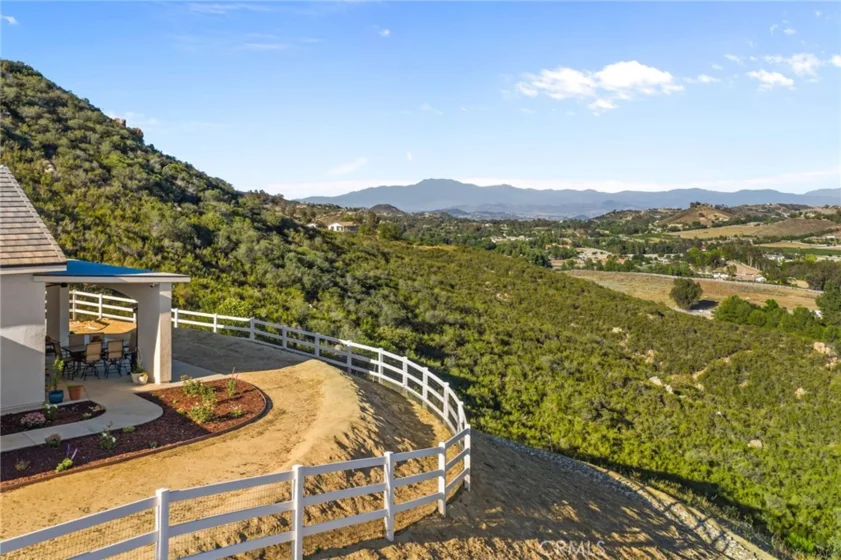 38566 Vista Del Bosque photo 59