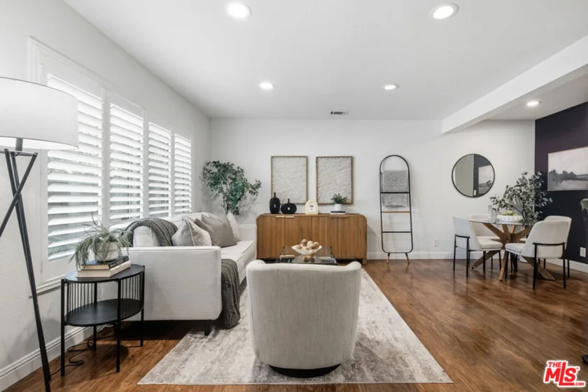762 E Orange Grove Boulevard #3 photo 4