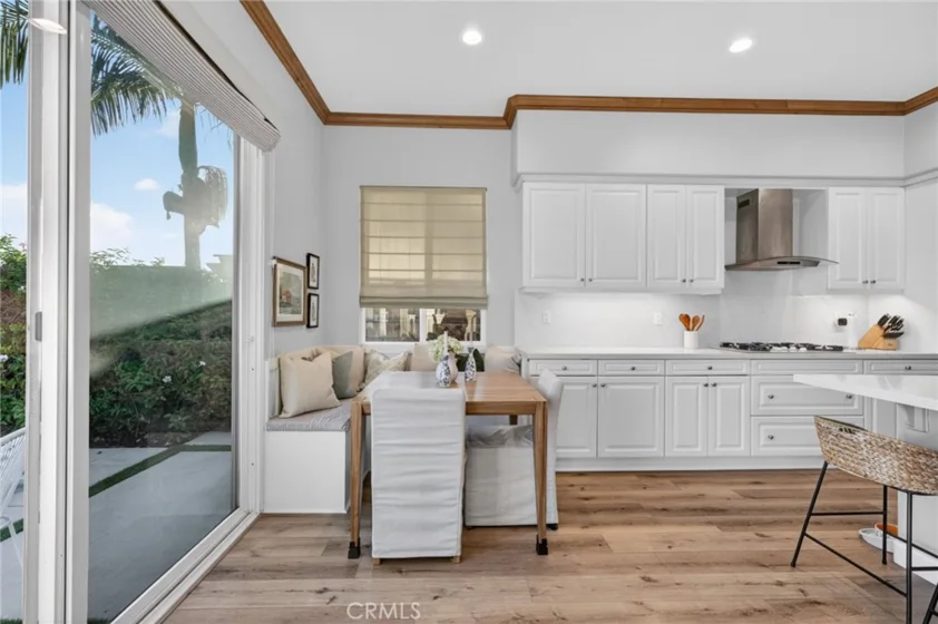35685 Abelia photo 22