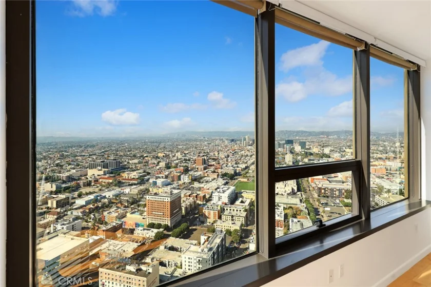 1100 Wilshire Boulevard #3309 photo 3