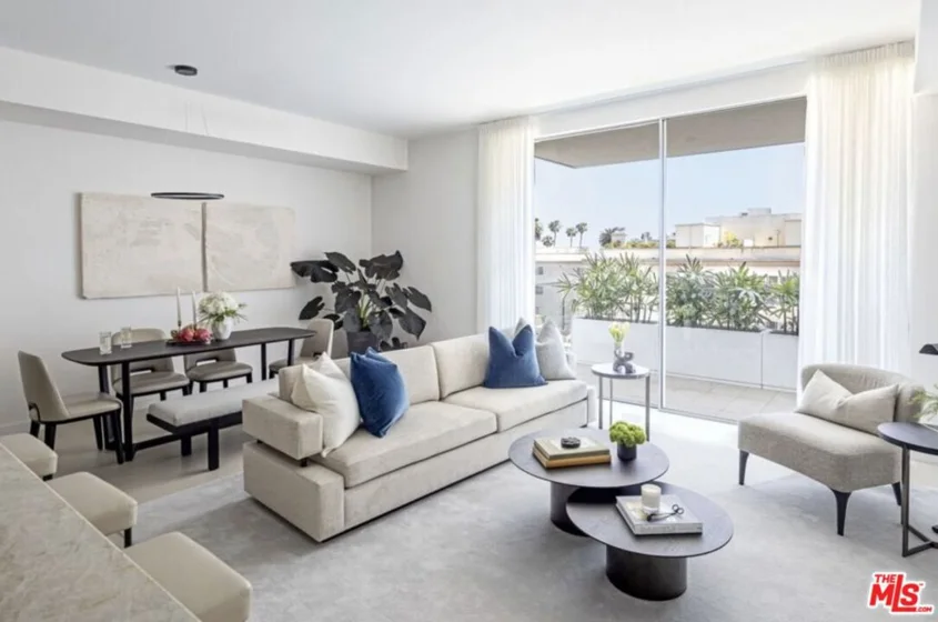 9200 Wilshire Boulevard #204W photo 1