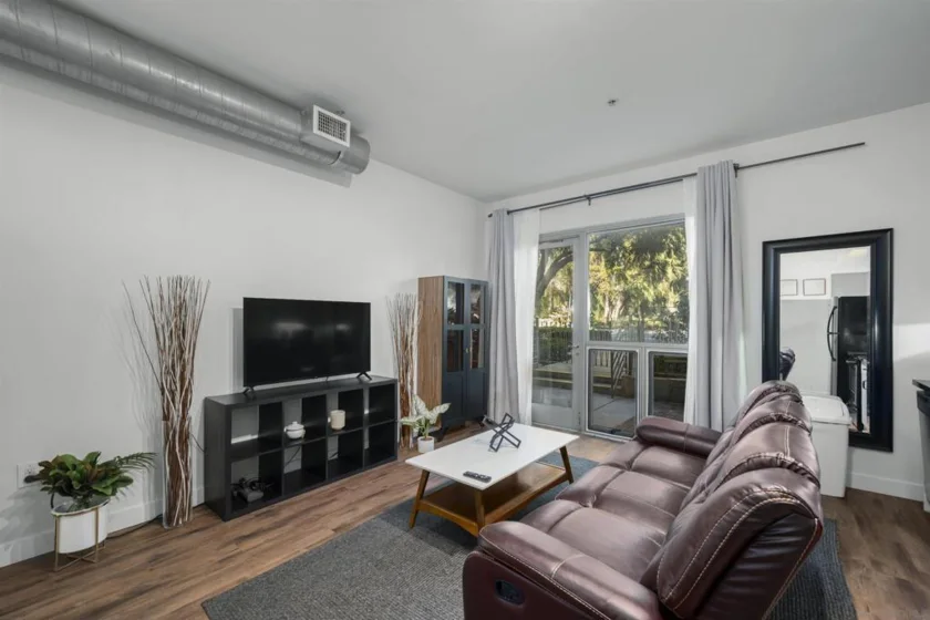 889 Date Street #116 photo 44