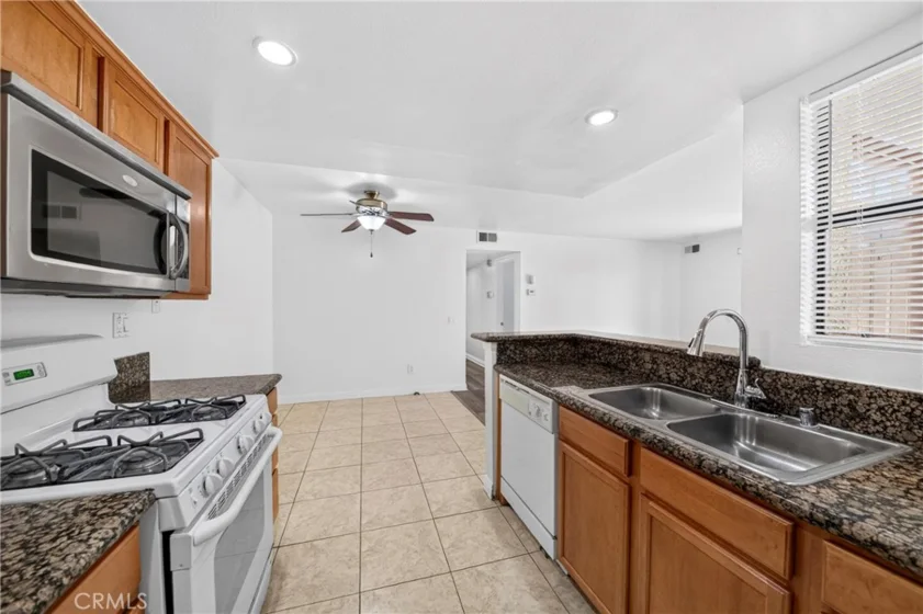 1315 Massachusetts photo 12