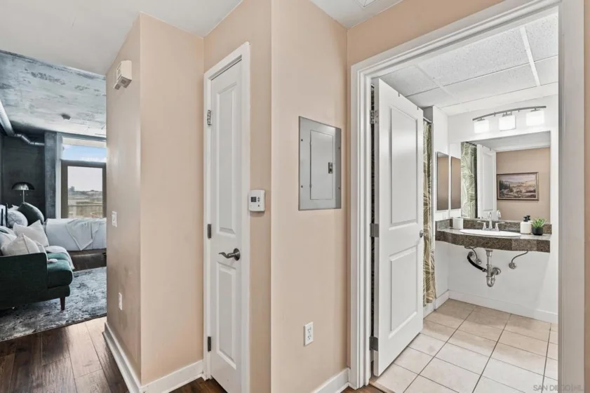 1080 Park Boulevard #708 photo 8