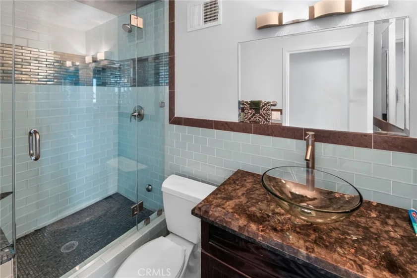 4944 Cass Street #1101 photo 11