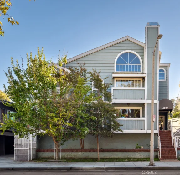 4211 Arch Drive #103 photo 1