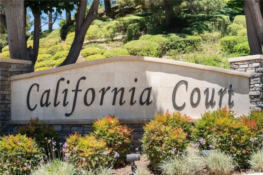 201 California Court photo 31