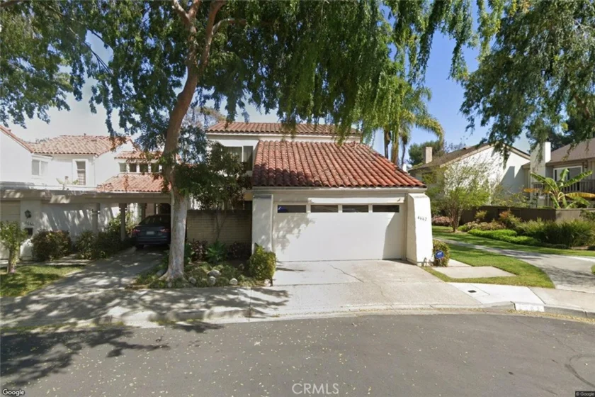 4662 Sierra Tree photo 1