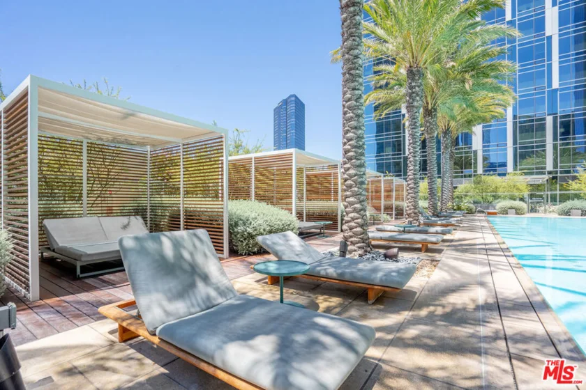 877 Francisco Street #2210 photo 33