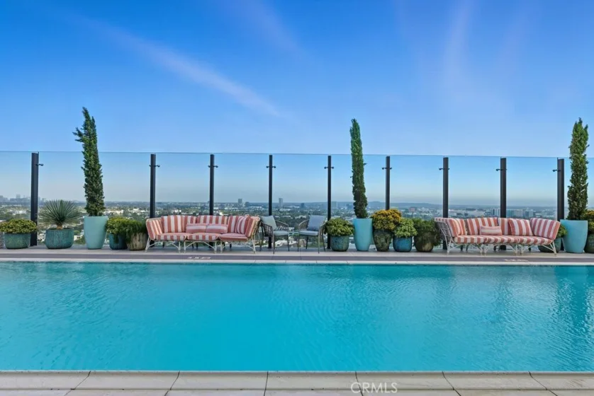 8420 W Sunset Boulevard #108 photo 40