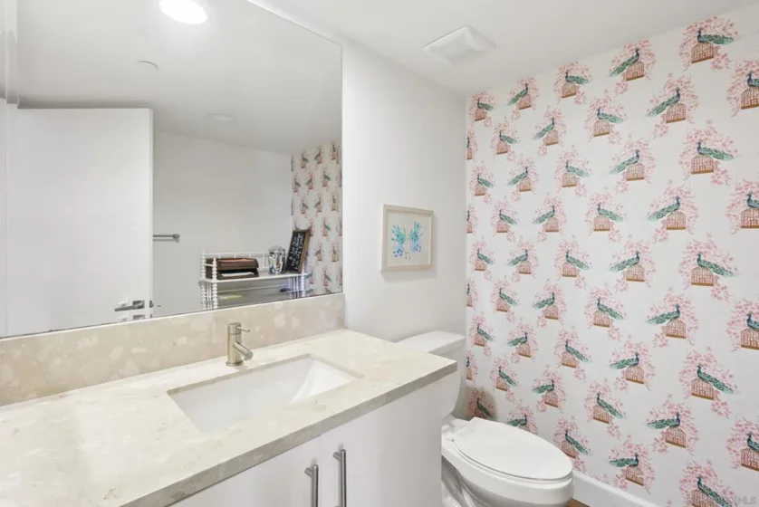 2537 State Street photo 6