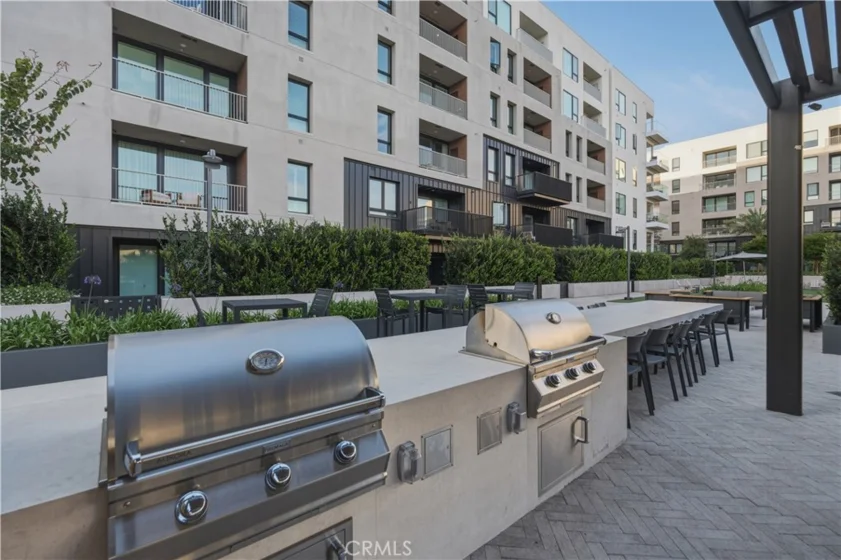 4505 Rivington photo 41