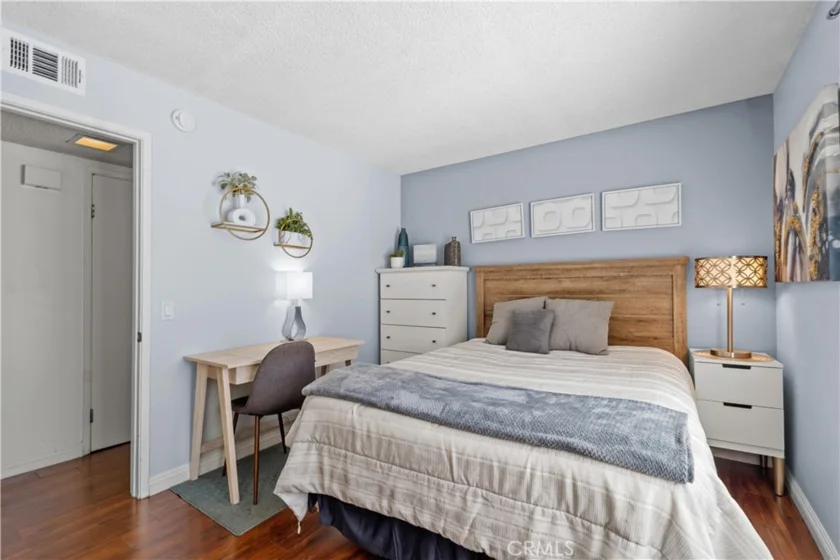 146 Echo #58 photo 20