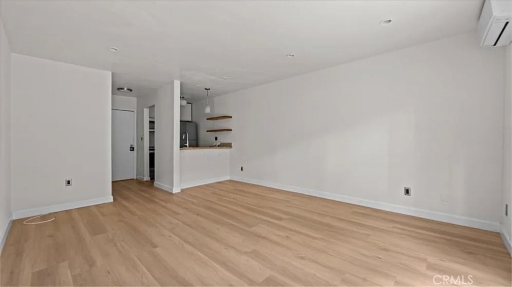 320 S Ardmore photo 17