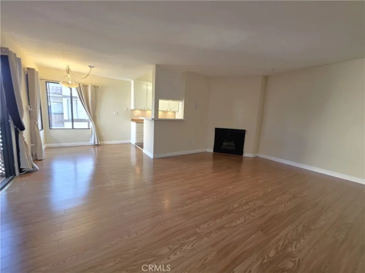 515 N Jackson #311 photo 1