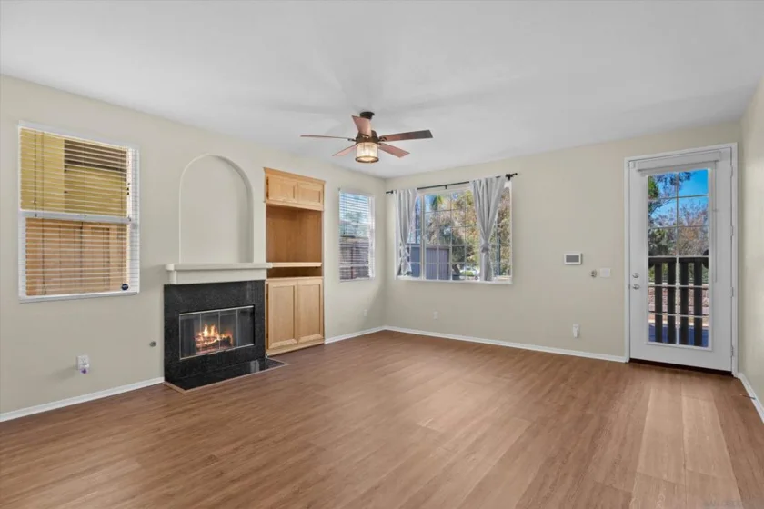 1354 Normandy Drive photo 12