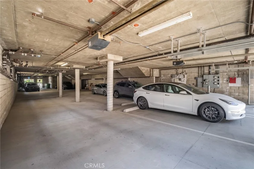 1715 Armacost Avenue #2 photo 43
