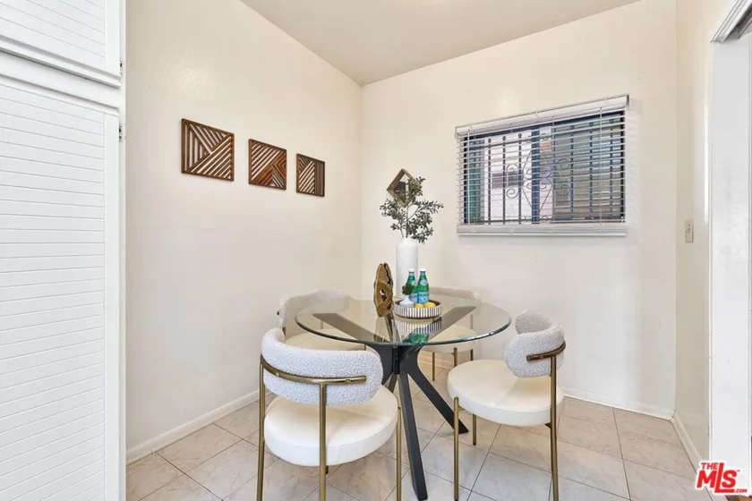 431 S Kingsley Drive #205 photo 17