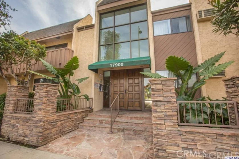 17900 Sherman Way #102 photo 1