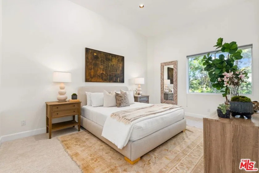390 S Sepulveda Boulevard #409 photo 11