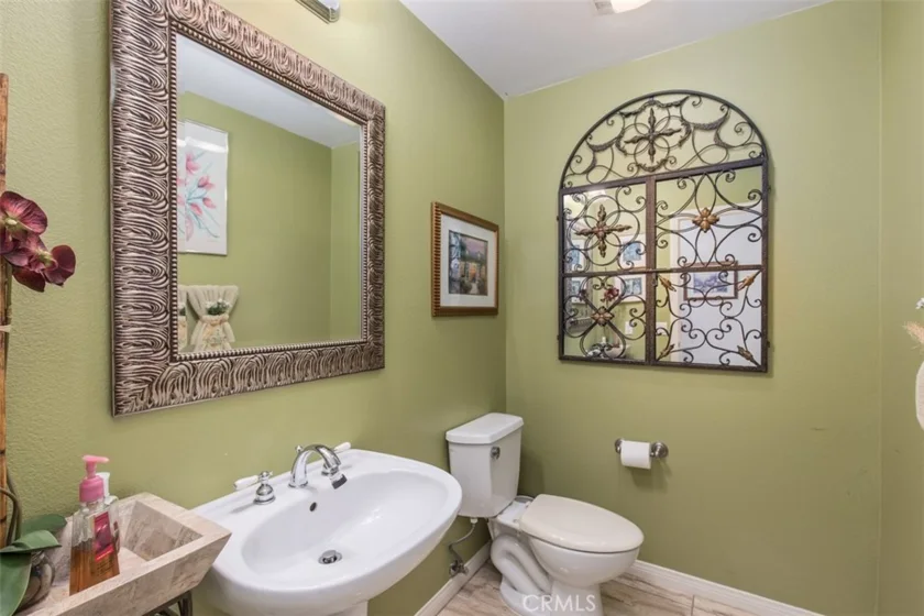 35982 Murano Street photo 6