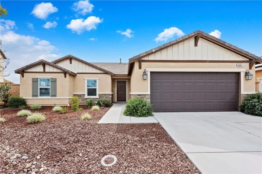 25227 Desperado Court photo