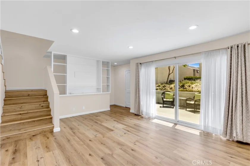 26415 Waterford Circle photo 14