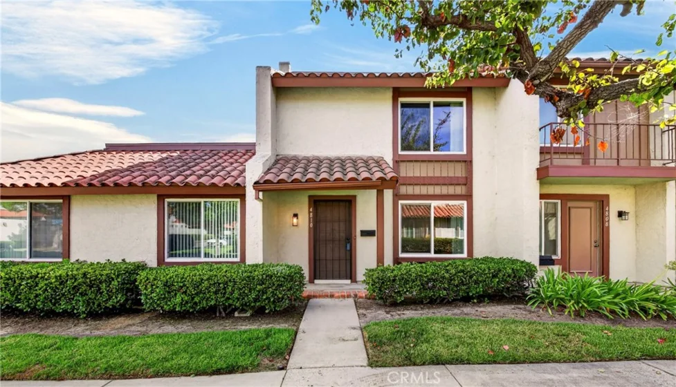 4810 Daroca Way photo 2