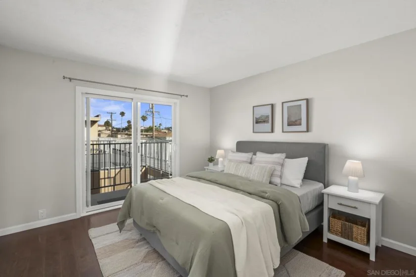 4477 Mentone Street ##211 photo 26