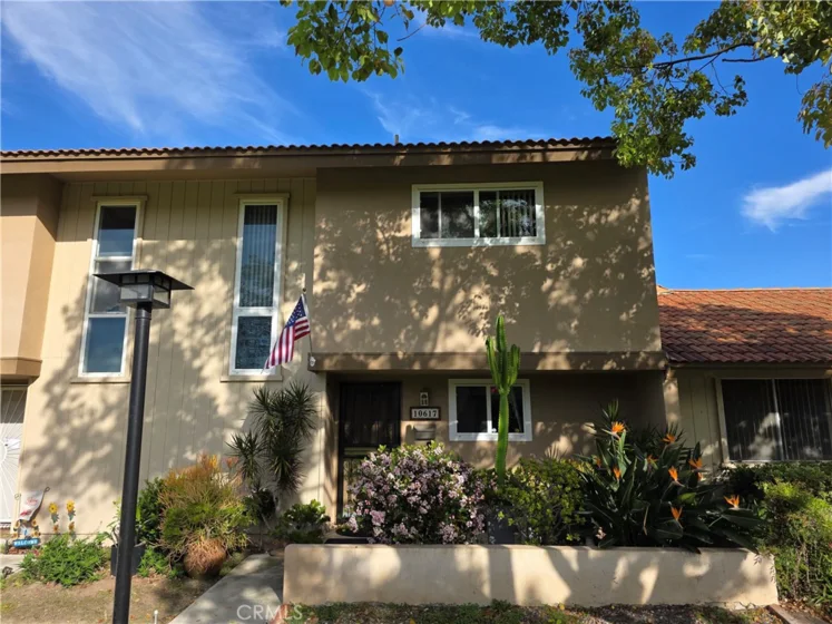 10617 Braeswood photo 1
