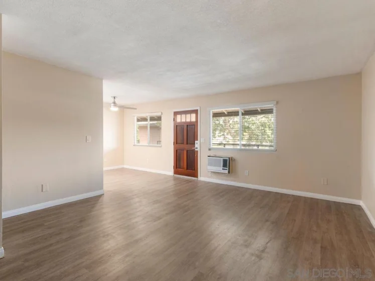 2094 E Grand Avenue #7 photo 21