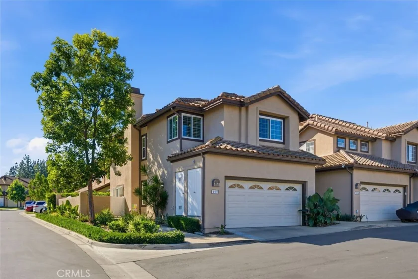 111 Mayfair photo 1