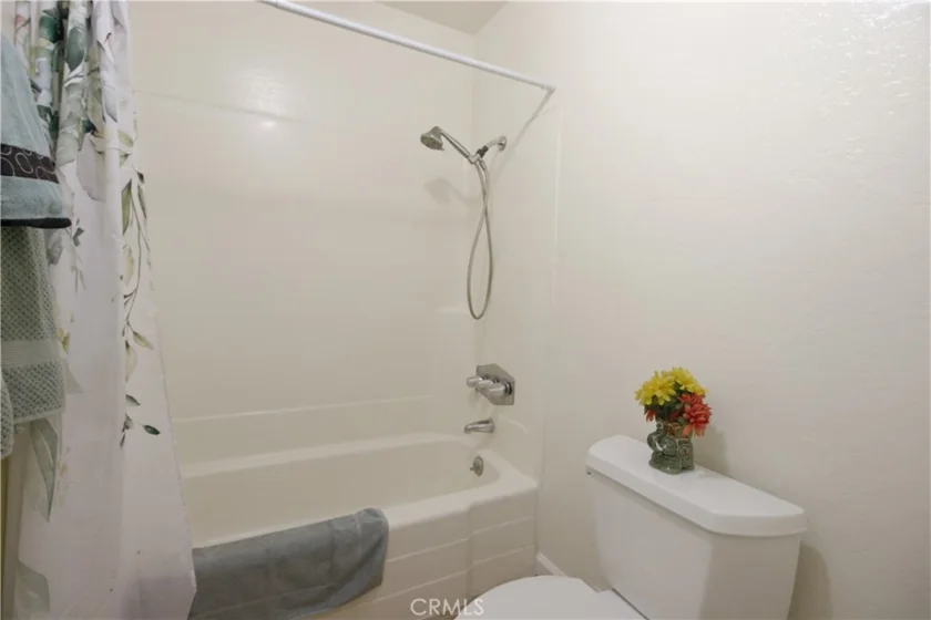 2386 E Del Mar Boulevard #111 photo 11