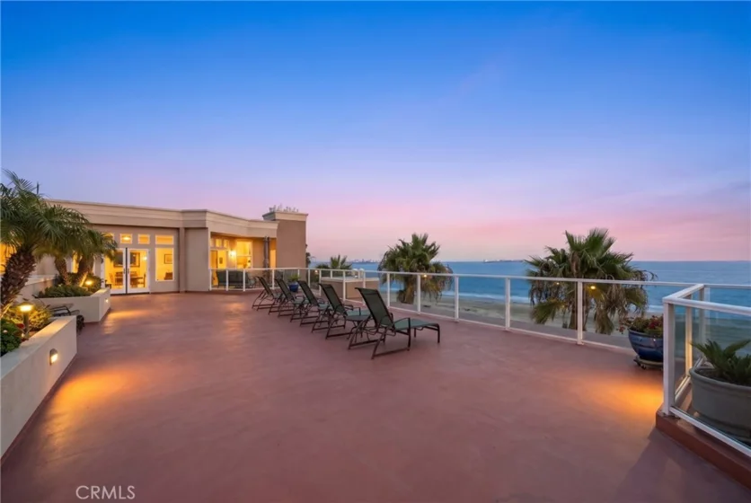 1500 E Ocean #718 photo 8